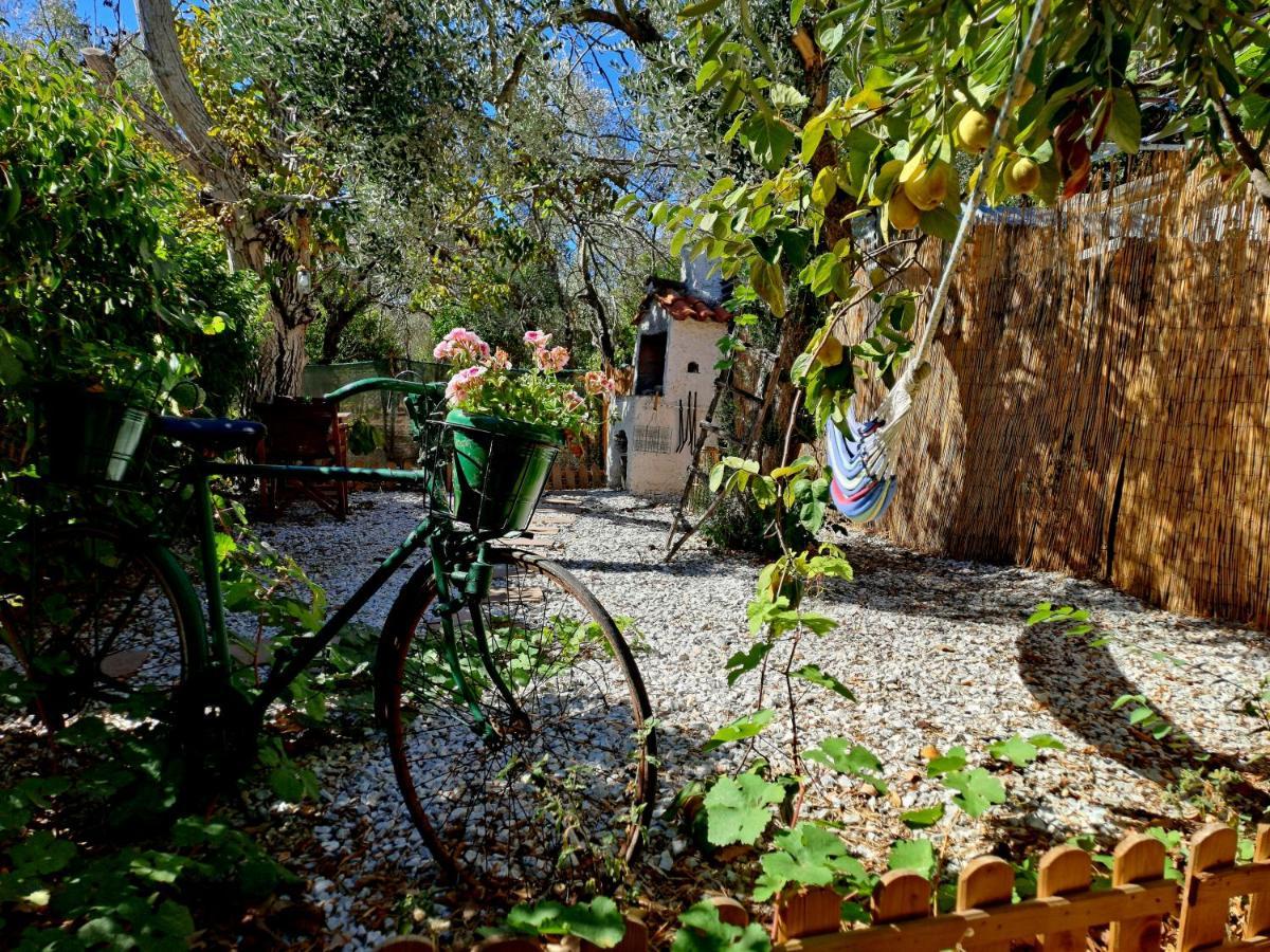 Sol'S Place Mytilene Ngoại thất bức ảnh