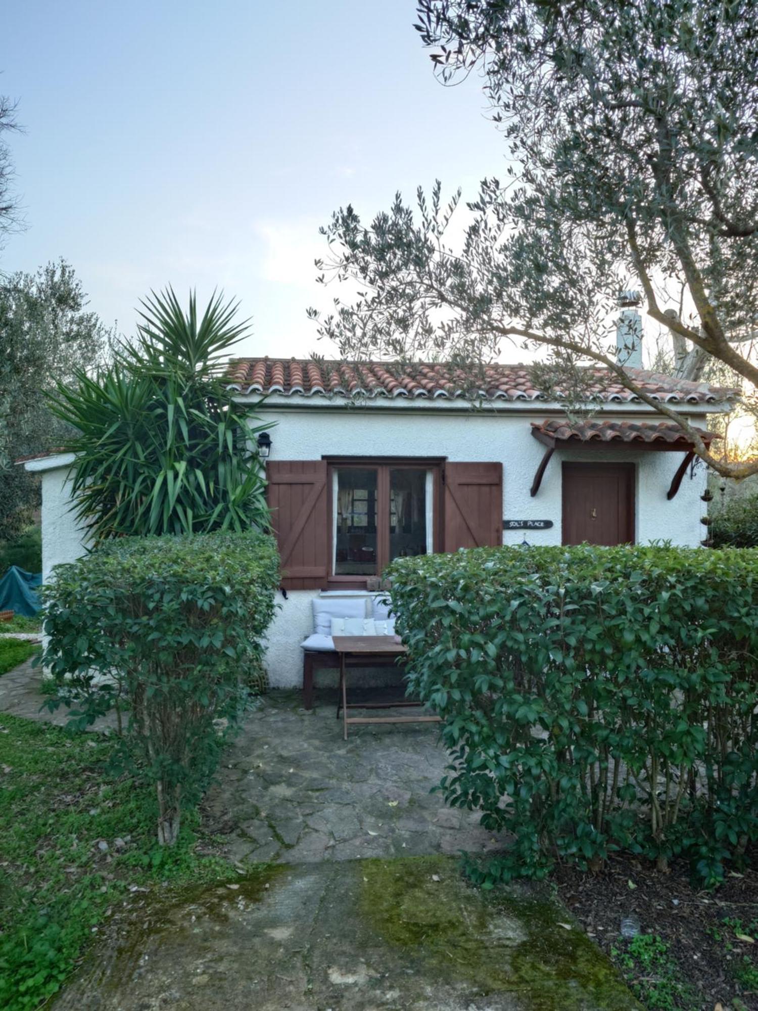 Sol'S Place Mytilene Ngoại thất bức ảnh