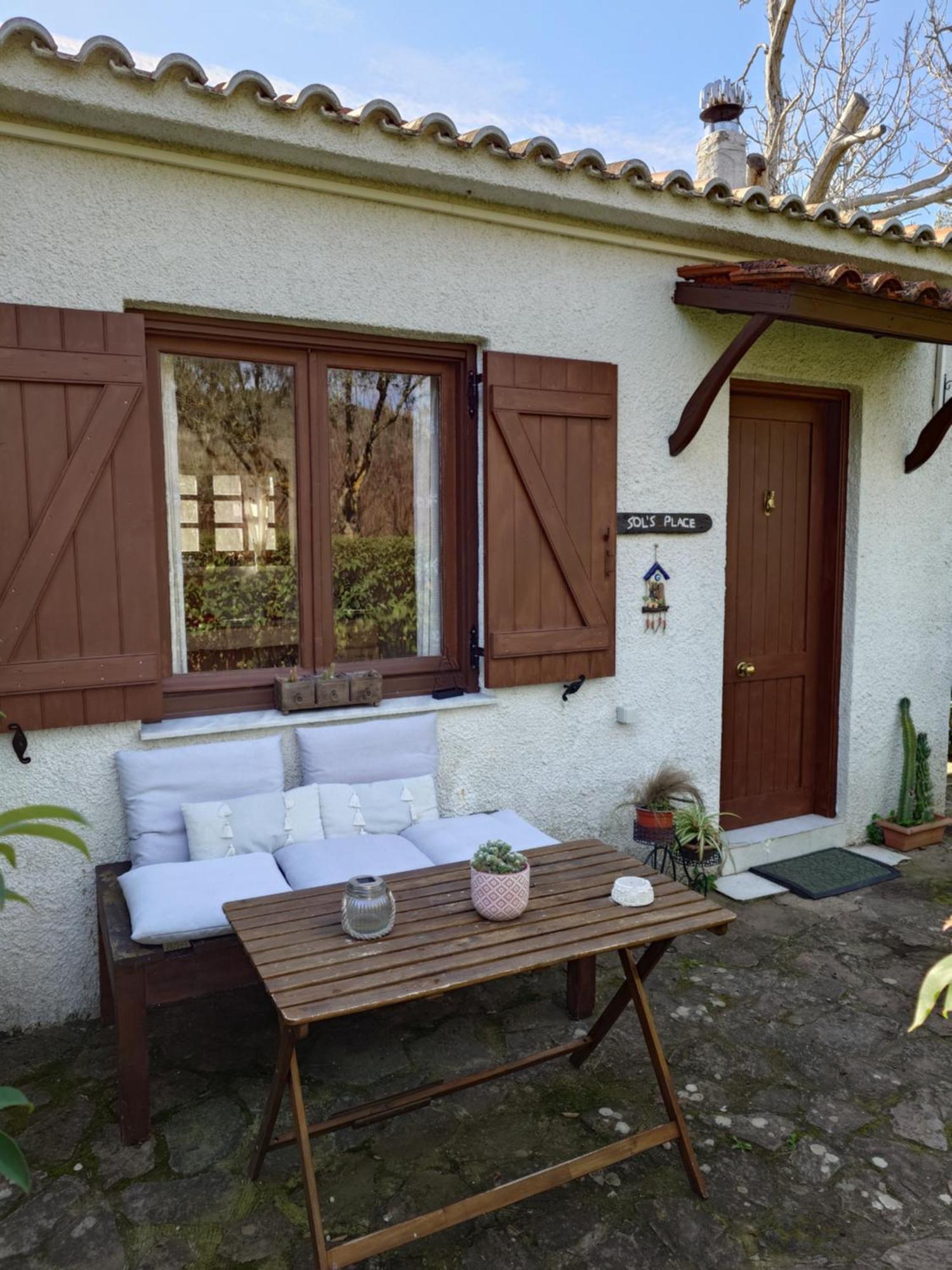 Sol'S Place Mytilene Ngoại thất bức ảnh